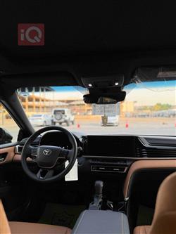 تۆیۆتا کامری